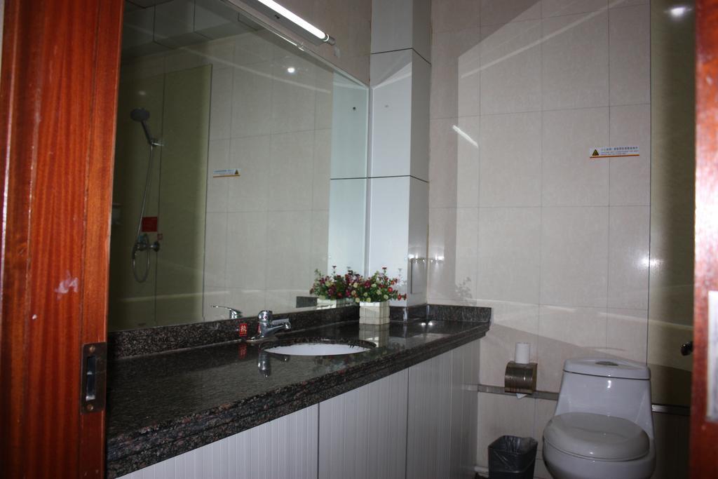 Qingdao Hongyun Jiahe Business Hotel Dış mekan fotoğraf